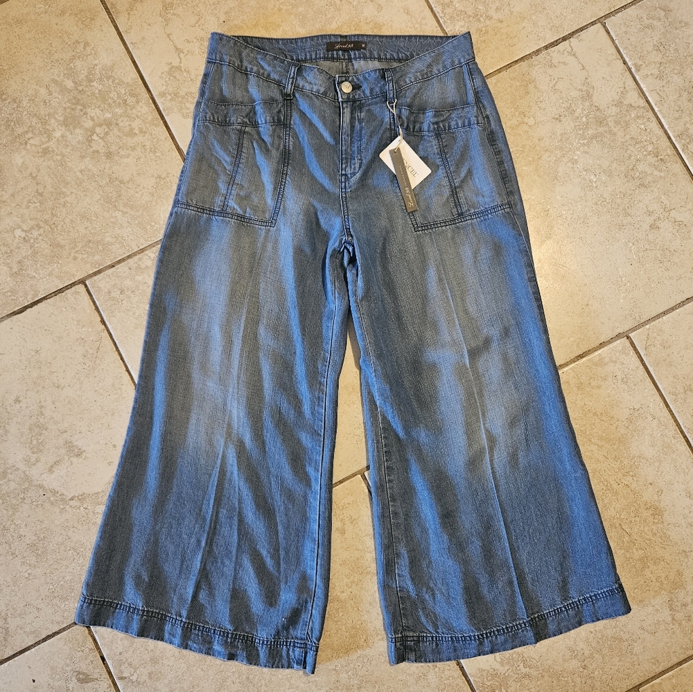 Level 99 Women's Wide Leg Crop Blue Jeans Size 30